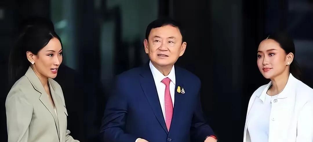 洪森以为赢了，结果是踢到了钢板。
洪森开发布会的一句话:即使你是富豪的女儿，也不