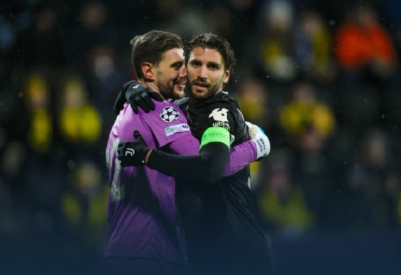 尤文本赛季欧冠首胜！博德闪耀2比3尤文图斯

奥蓬达、麦肯尼破门，戴维补时绝杀，