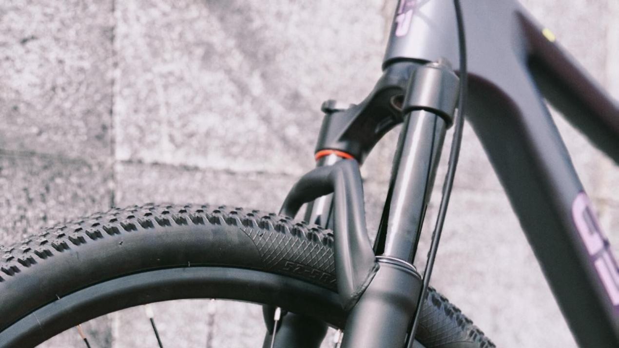 休闲通勤的超值选择，小米众筹的GELEIPU山地自行车