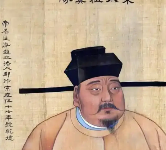 1000多年前，有个人叫赵匡胤。他一个黄袍就当了皇帝，一杯酒就收回了兵权。不用杀