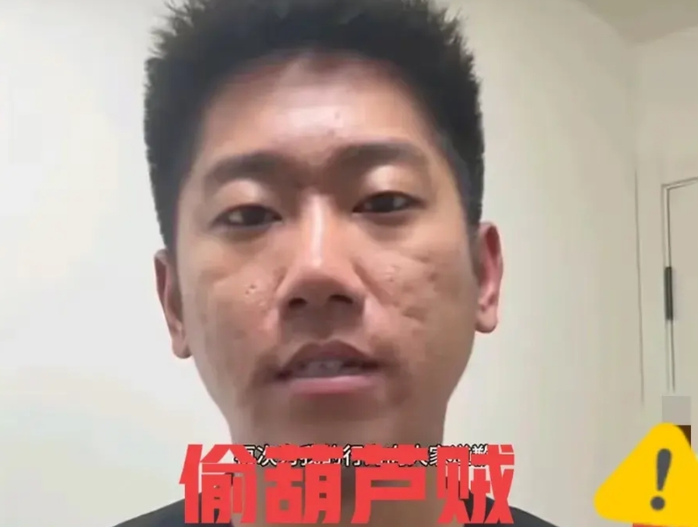 百因必有果，你的报应来了！
沈阳二环的网红葫芦被摘了，在900万人的关注下，这男