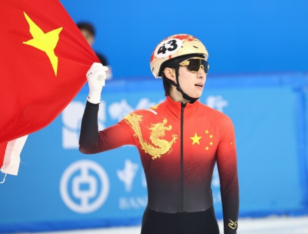 0.03秒+1/3个冰刀之差，孙龙夺得1000米速滑银牌！

在冬奥会速滑项目前