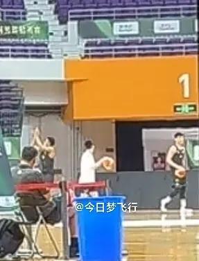 广东队上午赛前训练，现时练习持球攻！#头号创作者激励计划#
今天上午，广东全运会