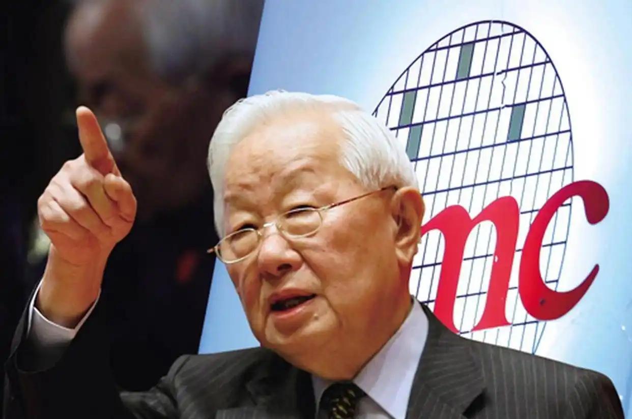 “芯片是人造的，不是神造的！”
台积电创始人张忠谋毫不客气地表示：“关键技术都在