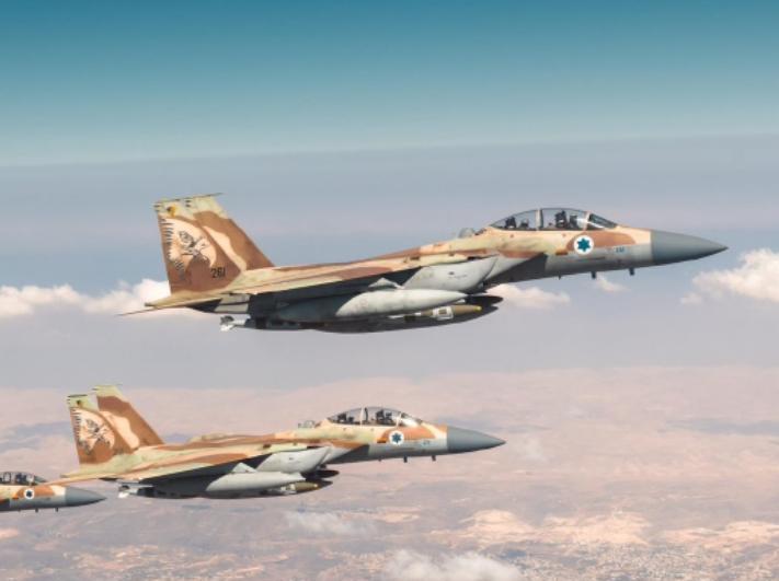 终于明白了，以色列空军为什么炸得这么精准！以军F-15重型战机，不仅没有使用巡航
