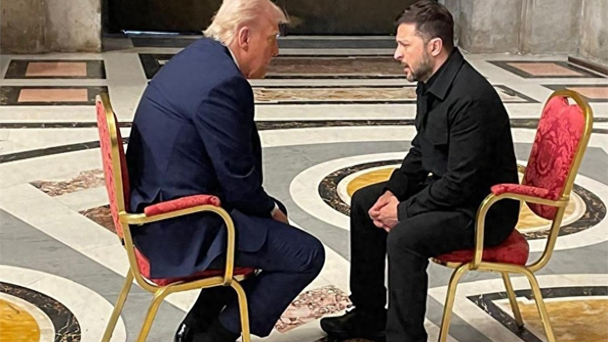 懂王与泽连斯基交谈，选了一个特别的地方，特朗普对普京又变脸了