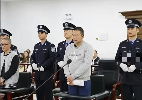 医院里的坏医生为啥不止一个？管理漏洞比个人问题更可怕，患者只能靠自己？

最近网