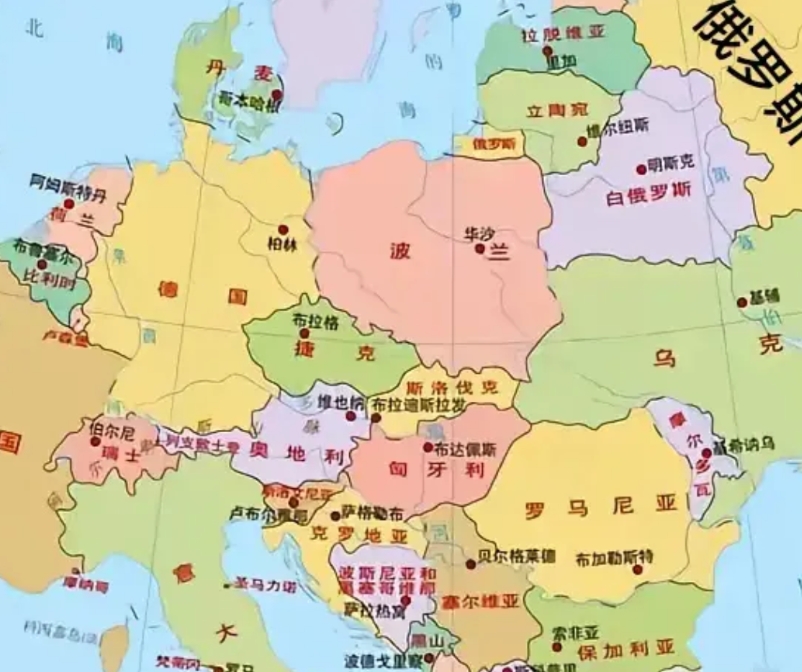 乌克兰共有7个邻国，泽连斯基在地缘政治上已经开罪了4个。
乌克兰一共有7个邻国，