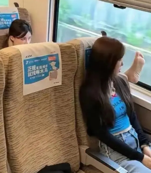 坐高铁遇到这种人咋办?