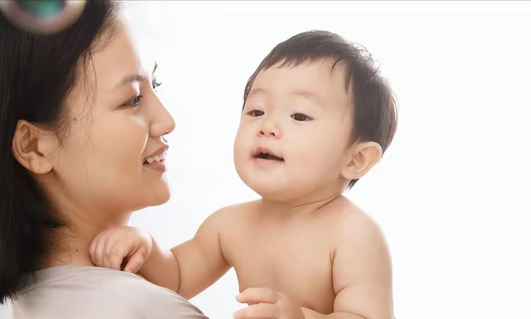 江苏7月1日起生孩子免费？一文读懂真相
近日，“江苏7月1日起生孩子免费”的消息
