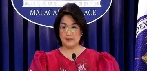 菲律宾政坛戏码再升级，总统发言官引爆舆论

菲律宾政坛近日再掀波澜，总统发言官克
