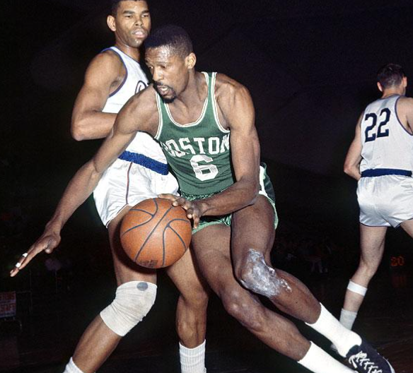 MBA历史上能做到一人一城的巨星都有谁？

 比尔·拉塞尔：职业生涯13年全部效