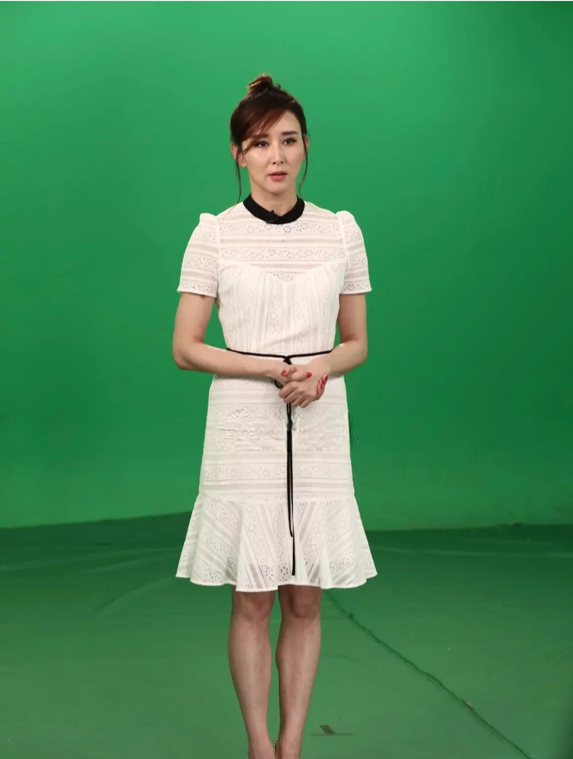 胡静，169cm，高小琴的气质，胜天半子的决心。