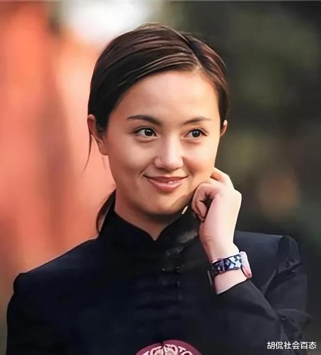 朱媛媛已逝，她的字体第一次曝出，网友直呼：真惊艳啊！
