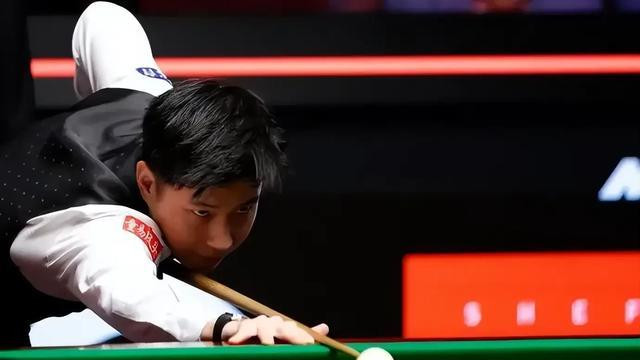 赵心童家世被扒！开库里南、戴百万名表，父亲曾是深圳医院院长