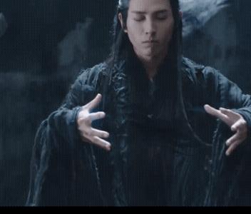 《临江仙》萧靖山一天之内失去所有亲人，这就是他的执念所在！
  原来当年萧靖山全