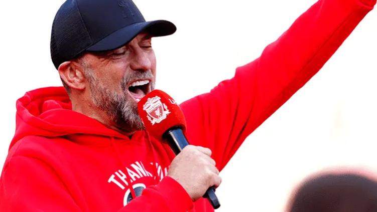 “我们欠球迷一个冠军庆典，现在可以狂欢了”