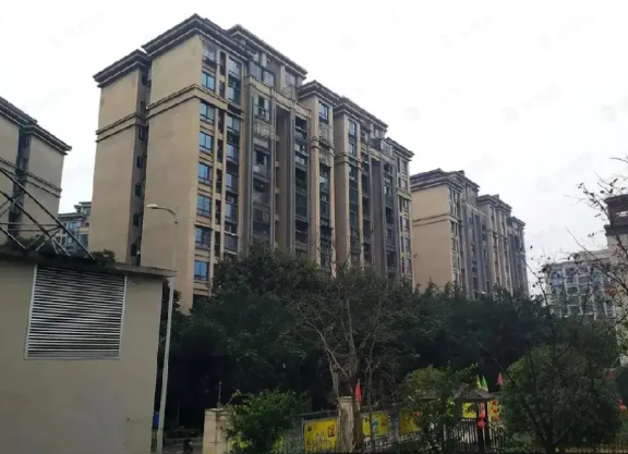 刚看到通报以为就是普通吵架事件，结果仔细一看出了人命！当地居民反应因为这条路经常