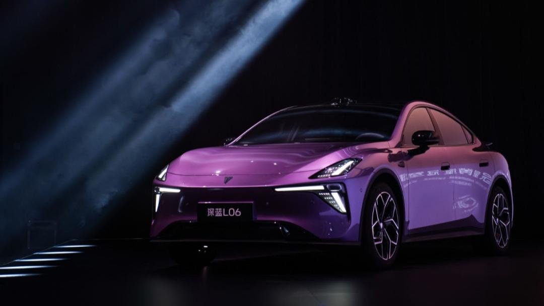15万级配置破局者，深蓝L06开启预售