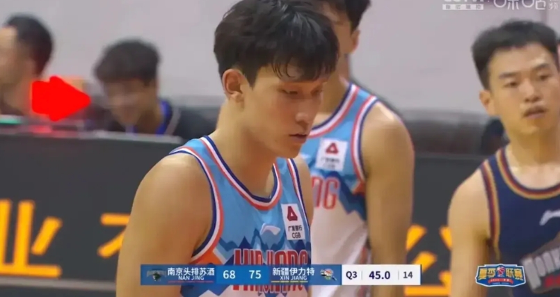 为什么连续两届全国青年篮球大赛的MVP，打爆杨瀚森的曲笑宇还是没有机会上场比赛呀