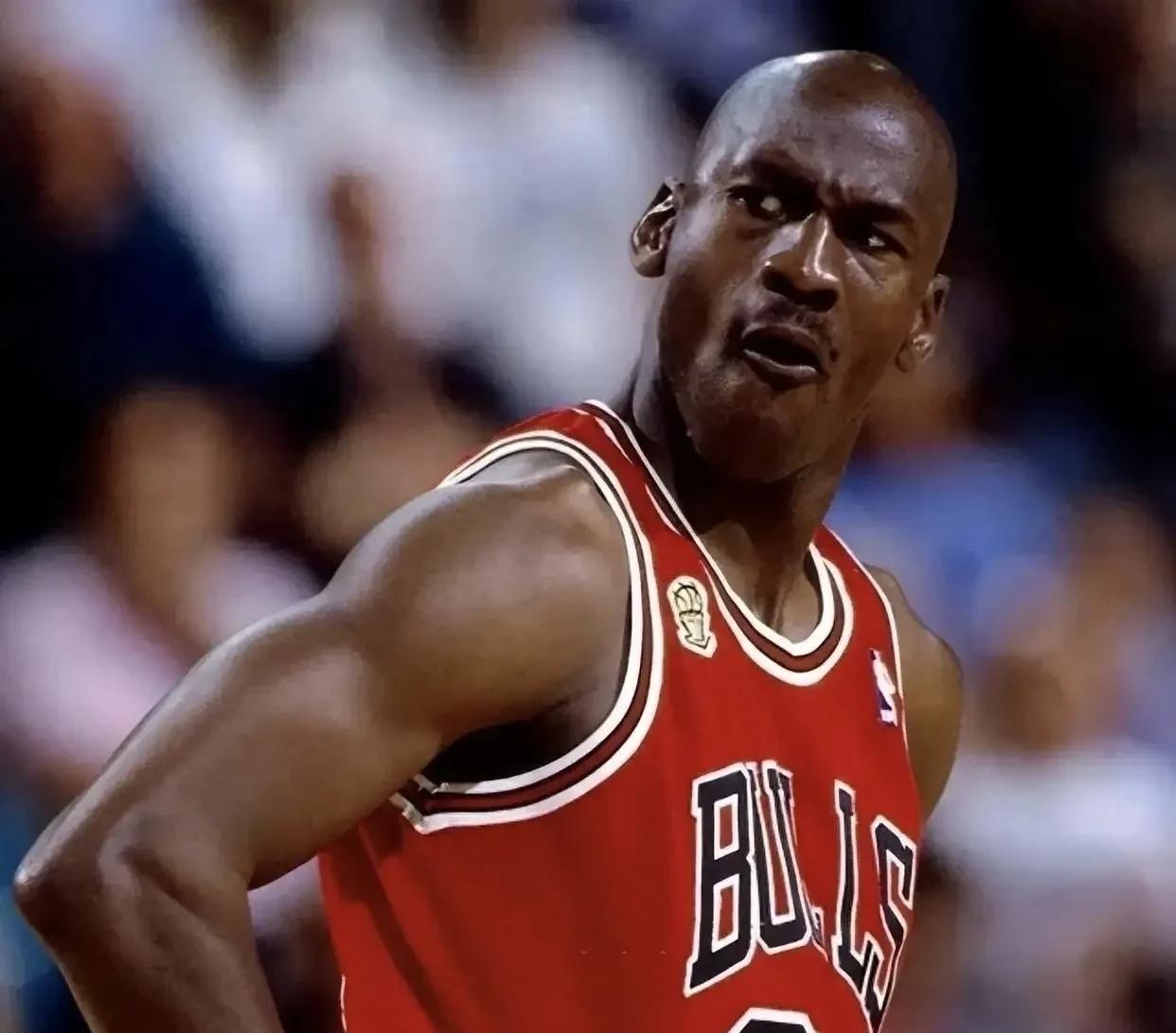 NBA有史以来中投能力最强五人！大家认同吗？
对此，大家觉得谁的中投能力最强呢？