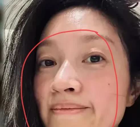 她的状态

说明朱亚文不是一个好老公

沈佳妮真的没有在这一段婚姻里得到