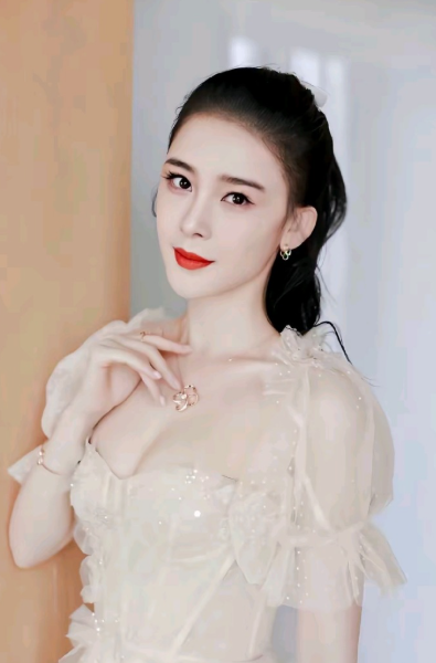 自己当老板了才知道，招人是真的很难，招到合适的更难，以前是老板炒鱿鱼，现在是员工