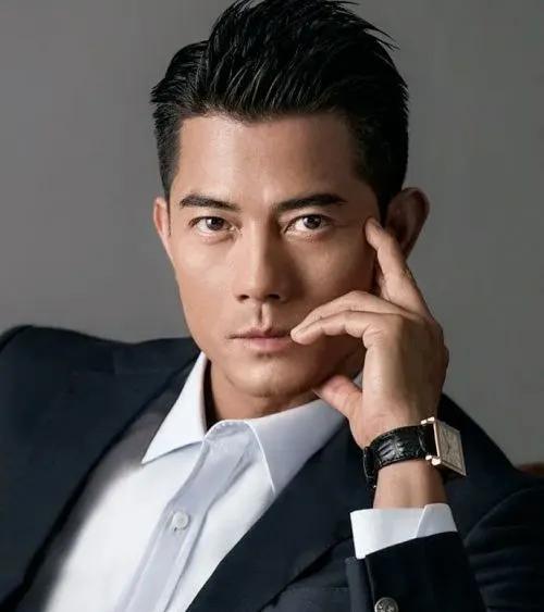郭富城坦言不信“七年之痒”：因为我是一个很专一的人。我觉得时光为证，
然后就是，