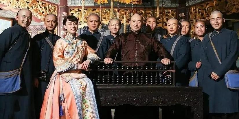1900年，慈禧问周莹：“你有丈夫吗？”周莹回答说：“太后，我守寡14年了！”慈