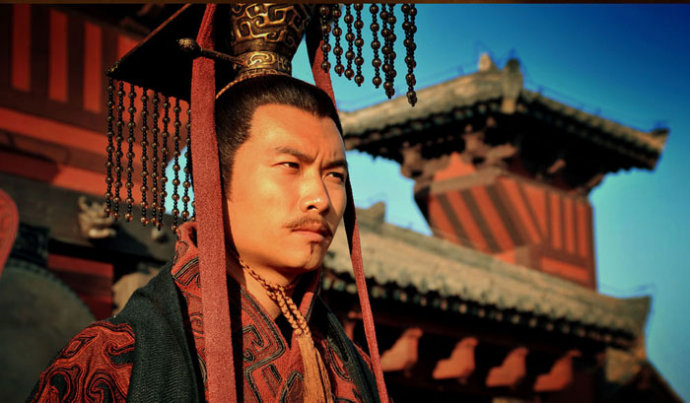曹丕篡汉，汉献帝为什么能独善其身？大概因为这件事！
