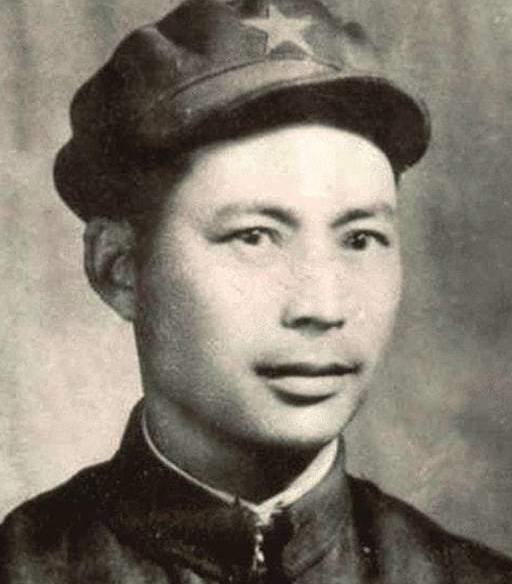 1952年，67军军长李湘牺牲后，上级打算让副军长李水清接任，李水清却拒绝了：“