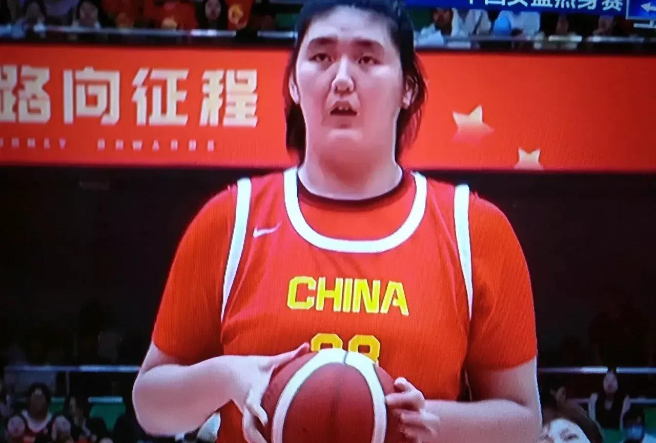 说了大家别不信，借助中国女篮的神勇发挥，毫不费劲的横扫日本女篮。信心倍增，即将向