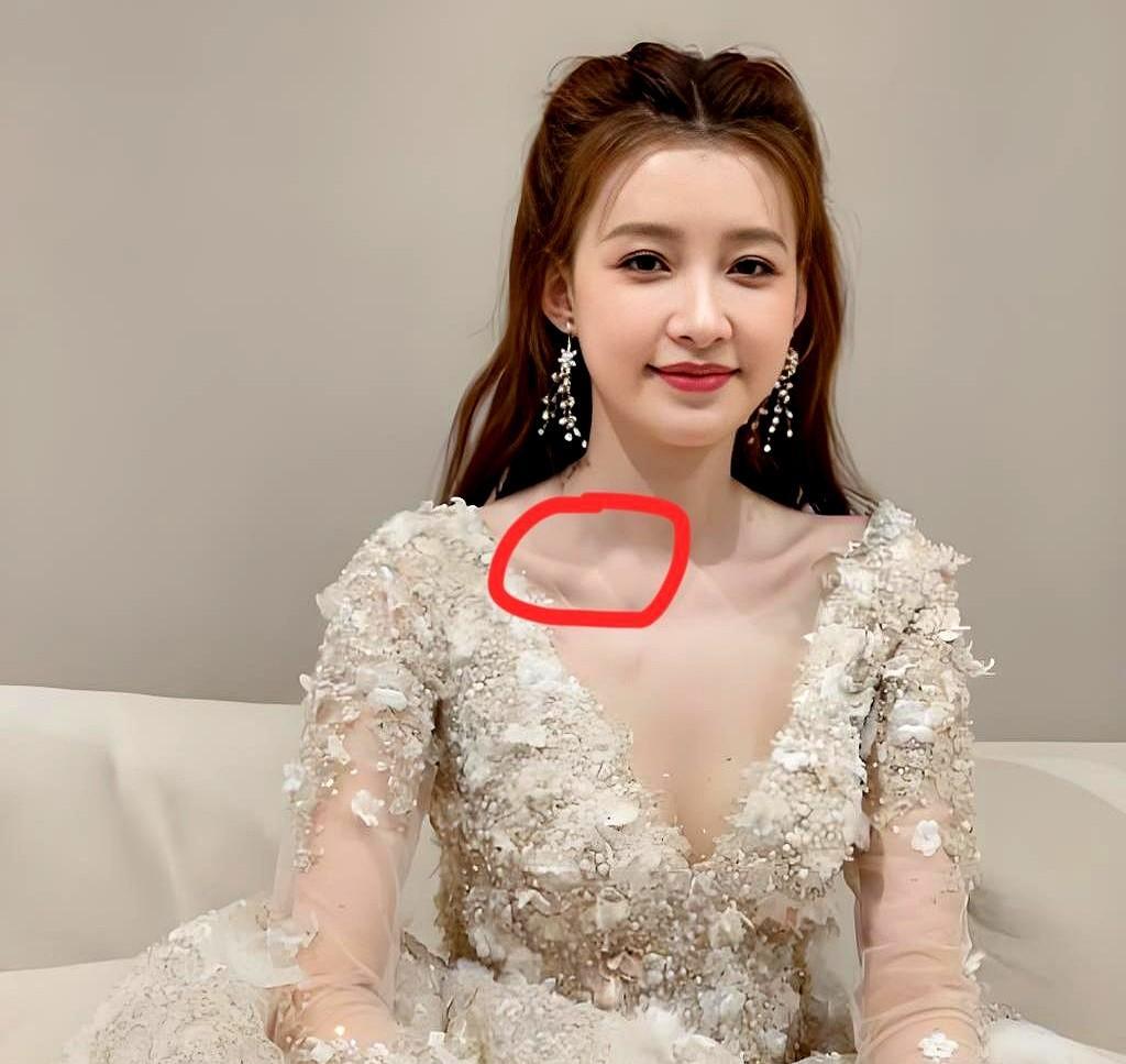 孙怡说
和董子健离婚后
还会管董子健父母喊爸爸和妈妈
现在很多人离婚后恨不得老死