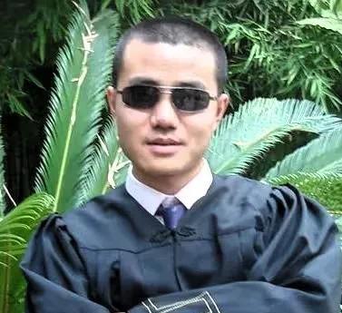 雷霆赢球，篮球名嘴徐静雨话里有话：nba裁判福斯特才是历史最佳，统治力超詹姆斯和