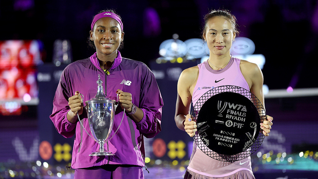 WTA总决赛资格之争白热化！郑钦文铁定无缘！四人争最后三个席位！