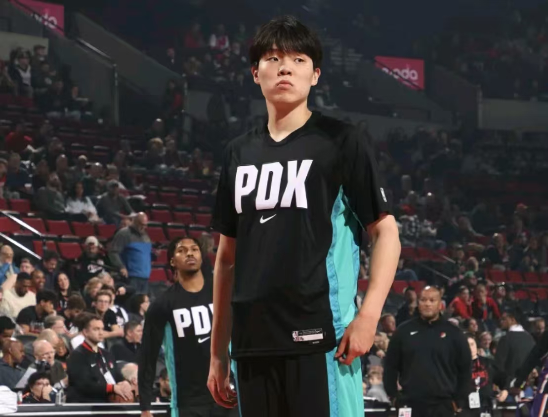 杨瀚森5分钟可圈可点，但依旧被斯帅DNP，明日将下放发展联盟比赛