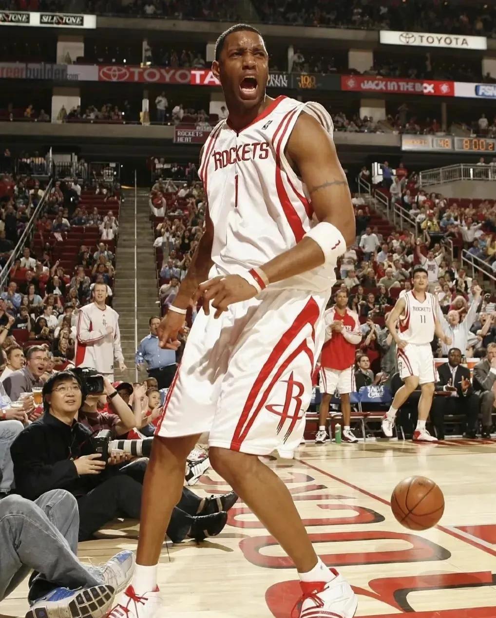 NBA总冠军：克莱4次。全明星阵容：麦迪7次。克莱5次。最佳阵容：麦迪7次（2次