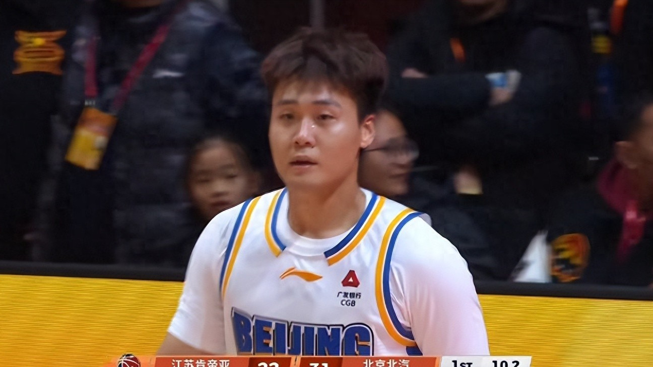 北京男篮竟然派出方硕、翟晓川、雷蒙、张才仁、范子铭出战潜力赛