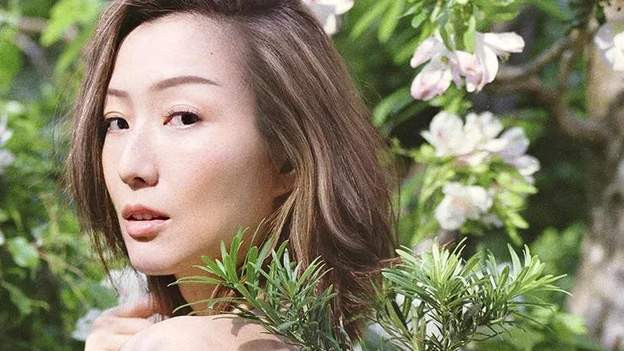 郑秀文被逼晒捐款证明！低调捐100万反遭骂，她发文诉委屈