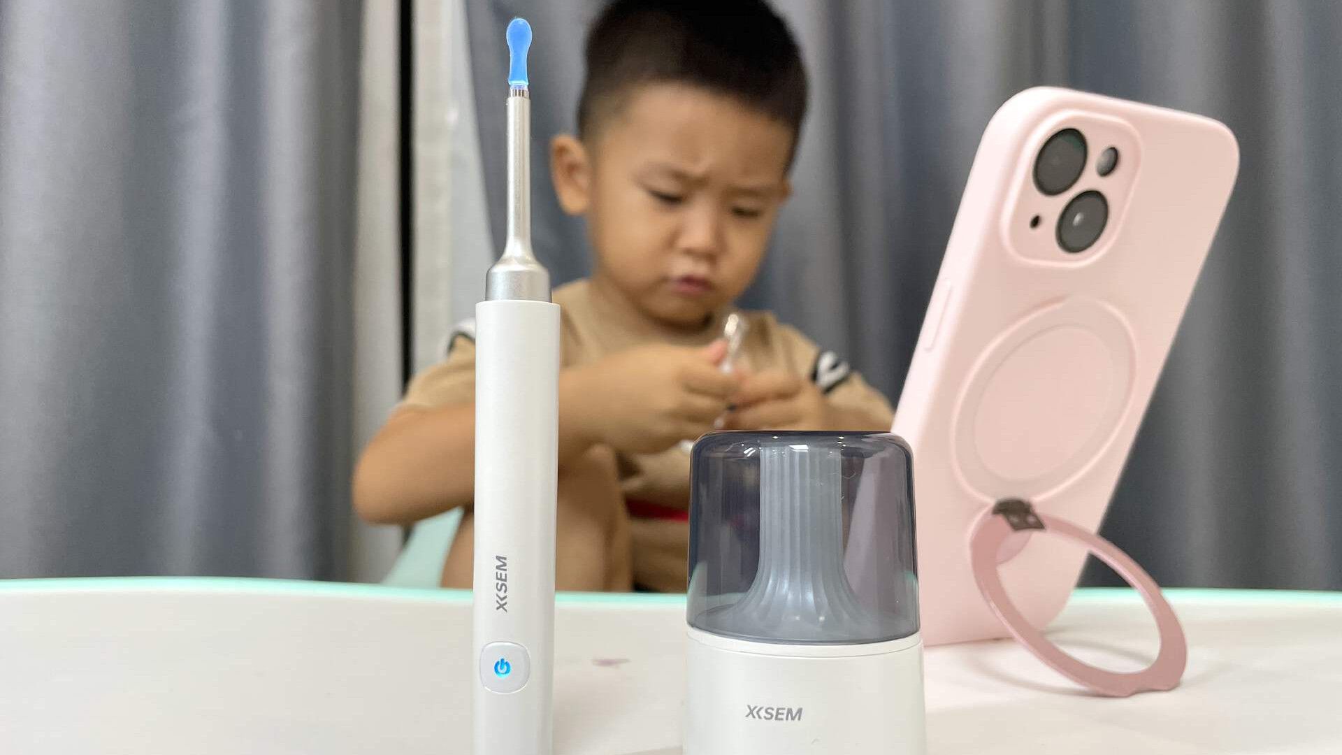 智能可视化挖耳勺测评：宝妈新宠，孩子耳道清洁的安心之选