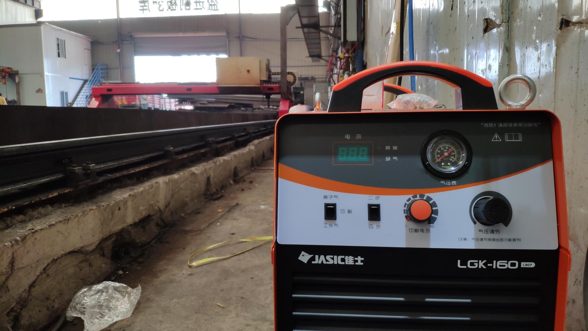 跨界焊机的生存法则：为什么它能在车库和工地通吃？