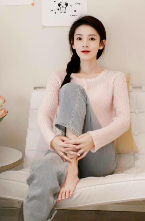 陈瑶的居家妆造，这状态还是很不错的，超可以的！