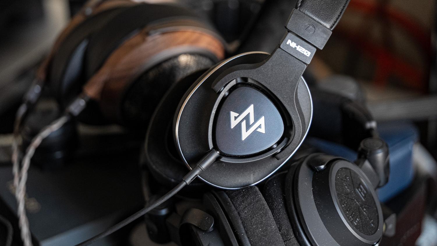 【新势力来袭】NFACOUS NH20封闭式头戴监听耳机