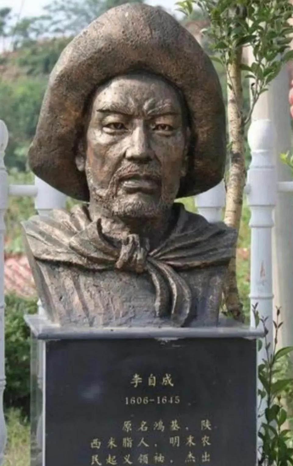 当大家，都知道问题的答案所在的时候
然而，在答卷上却都不写正确的答案
都在那里东