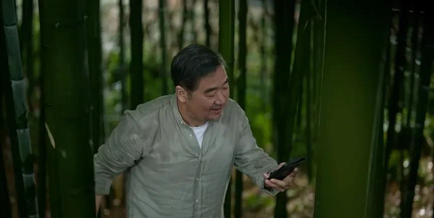 《我的后半生》沈教授的后半生，可谓多姿多彩，也可以说是人生大赢家。
老伴儿去世后