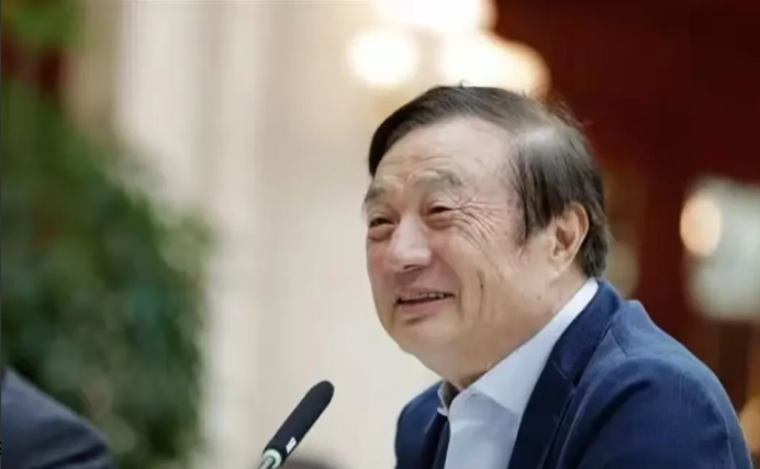 当下，最让任正非揪心的，既不是因违规招聘被辞退的那 100 多名员工，也并非此次