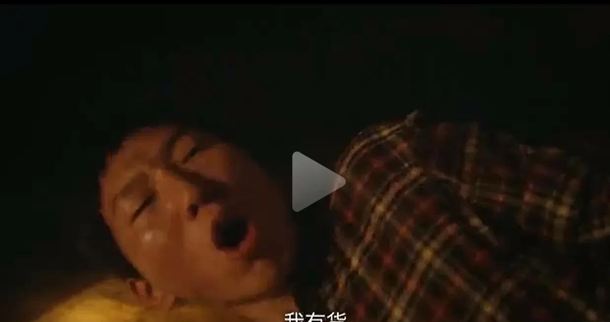《利剑玫瑰》打拐办小组内部有内鬼。到底是谁呢？
从常锐假扮谢哥取得赵大峰和白板信