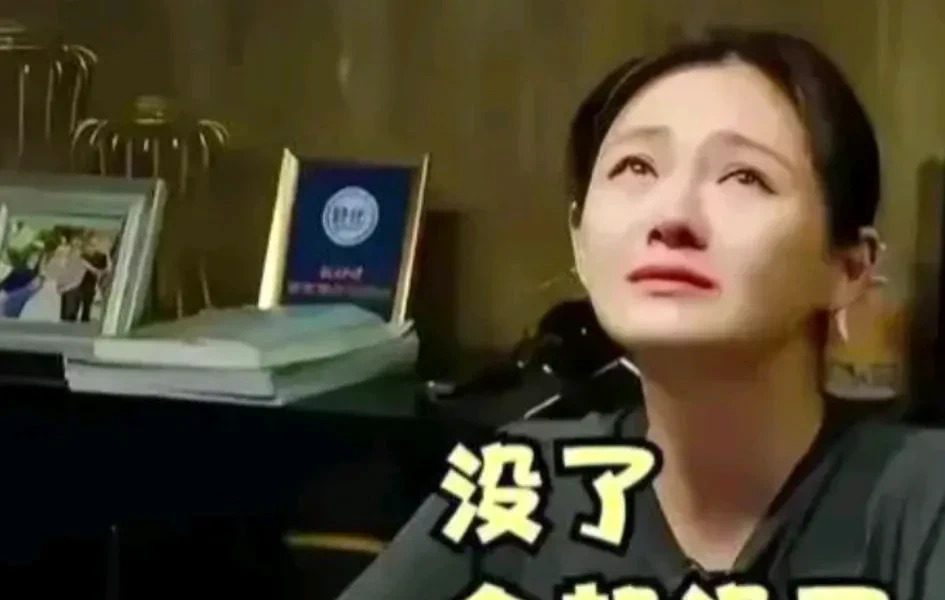 大S汪小菲互告二十余次











天呐！这也太抓马了吧！大S和汪小菲