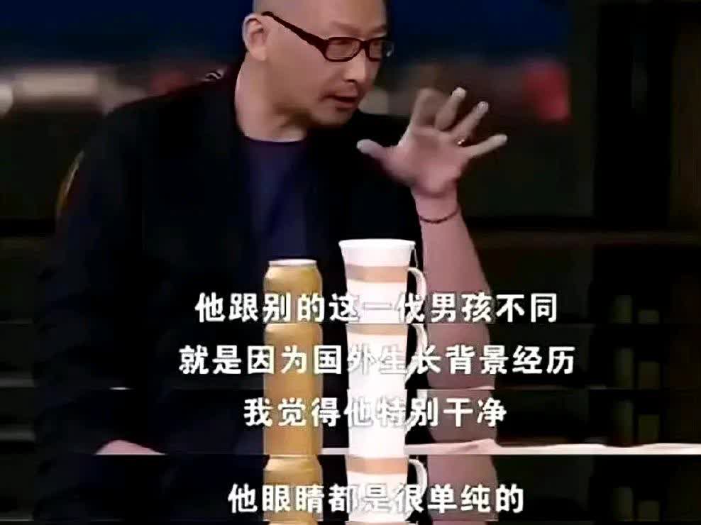 管虎这人，一到电影宣传期就有点莫名其妙，
1.老炮儿宣传期，说吴某凡“国外回来