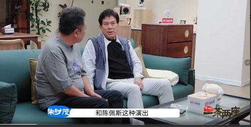 70岁老戏骨勇闯短剧届，八十年代的国民男神朱时茂能否再度翻红？
 
微短剧在当今